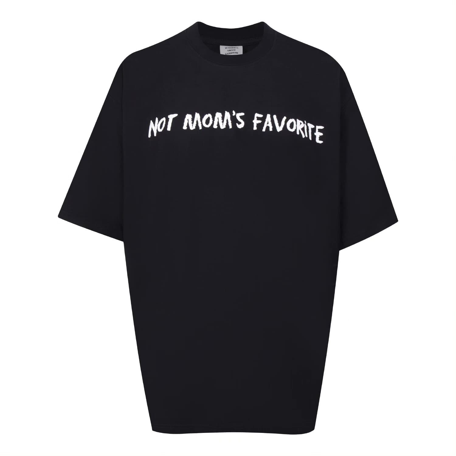 НОВЫЙ СТИЛЬ VETEMENTS НЕ НРАВИТСЯ МОЕЙ МАМЕ, КАЖЕТСЯ, ЧТО В НЕМ МНОГО