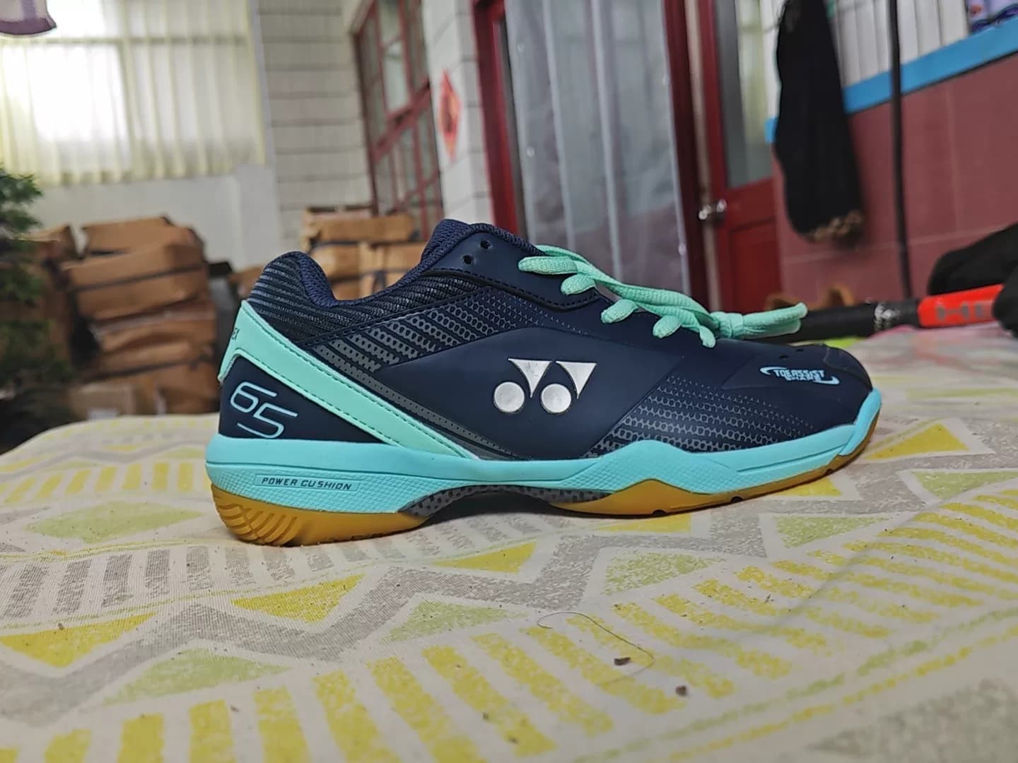 Совершенно новые кроссовки для бадминтона YONEX, темно-синие, светло-серые и голубые в цветовой гамме, 36-39