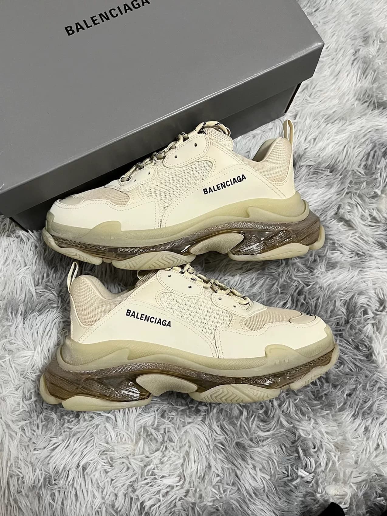 Balenciaga Мужские и женские повседневные туфли daddy на прозрачной подошве в стиле ретро с низким вырезом для мужчин и женщин в одной и той же белос…