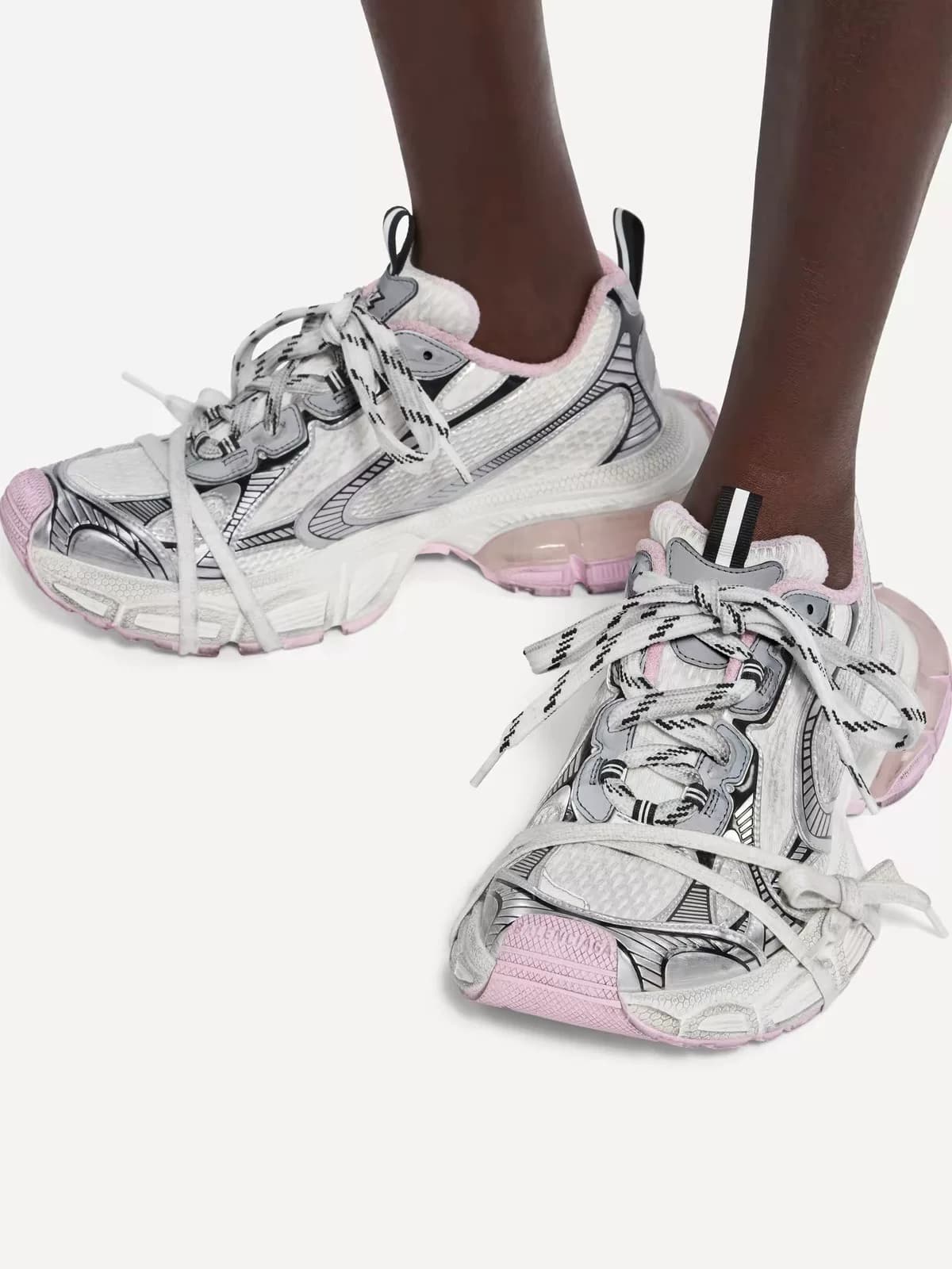 Нет в наличии на складе BALENCIAGA Balenciaga 3XL GEL CLEA