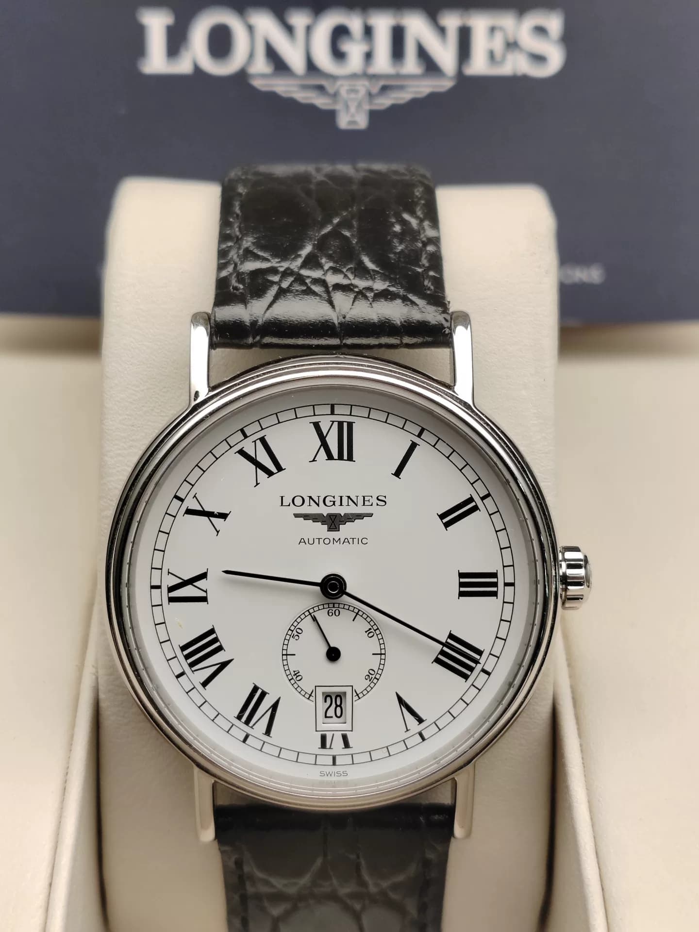 99 Новая серия Longines Qinines Classic L4.904.4.11.