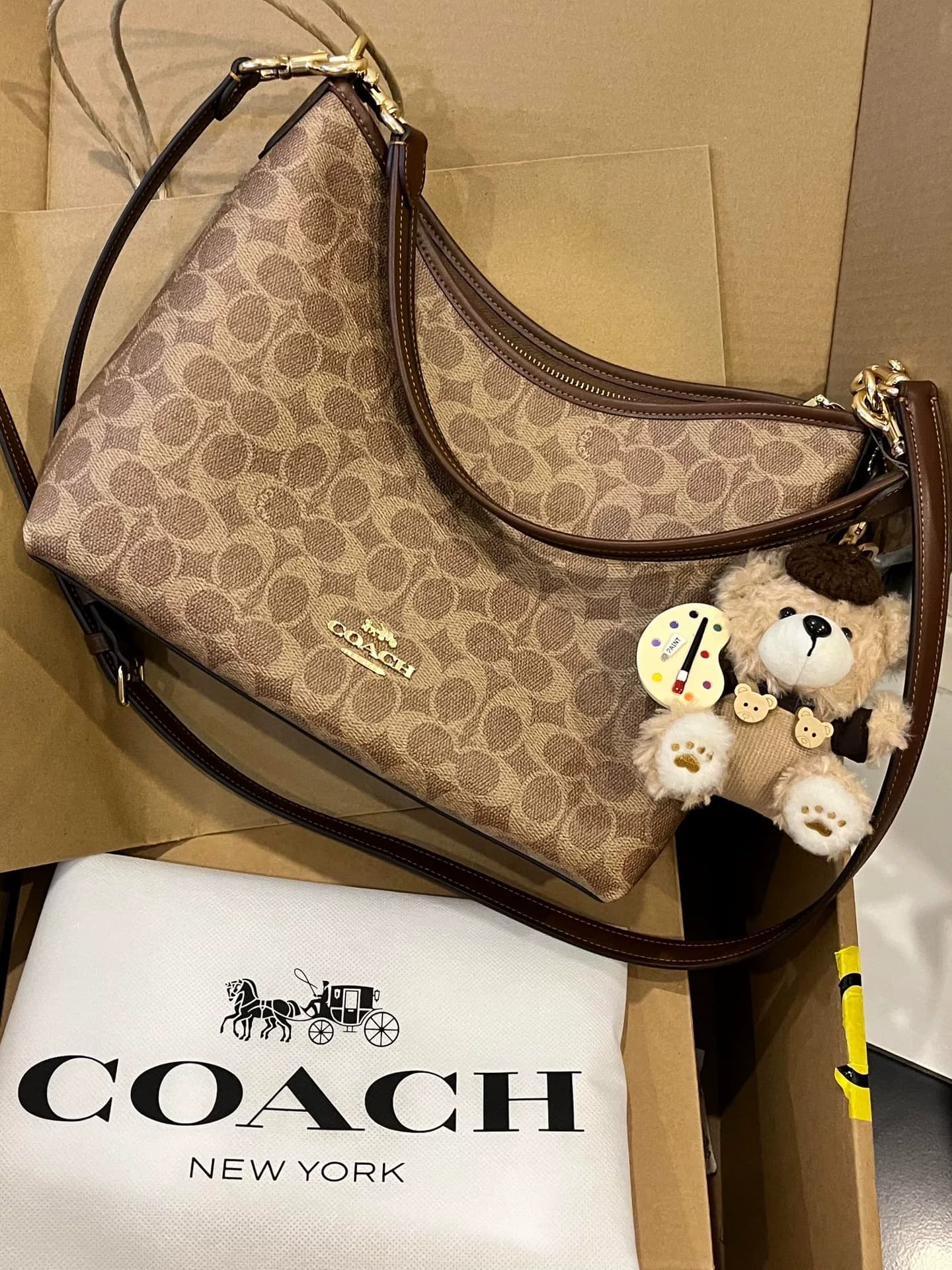 Простая и проверенная дорожная сумка Coach Flow карамельного цвета, совершенно новая и неиспользованная, классическая, среднего размера, для покупок…