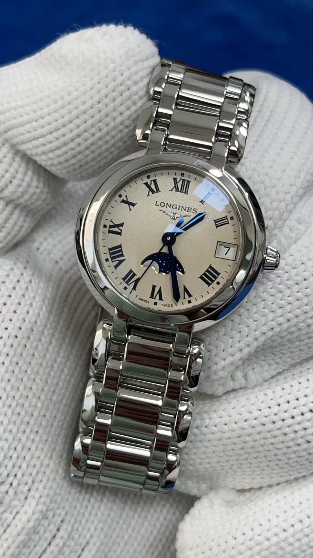 Часы Longines Qinyue серии L8.115.4.71.6, кварцевый механизм, корпус из нержавеющей стали