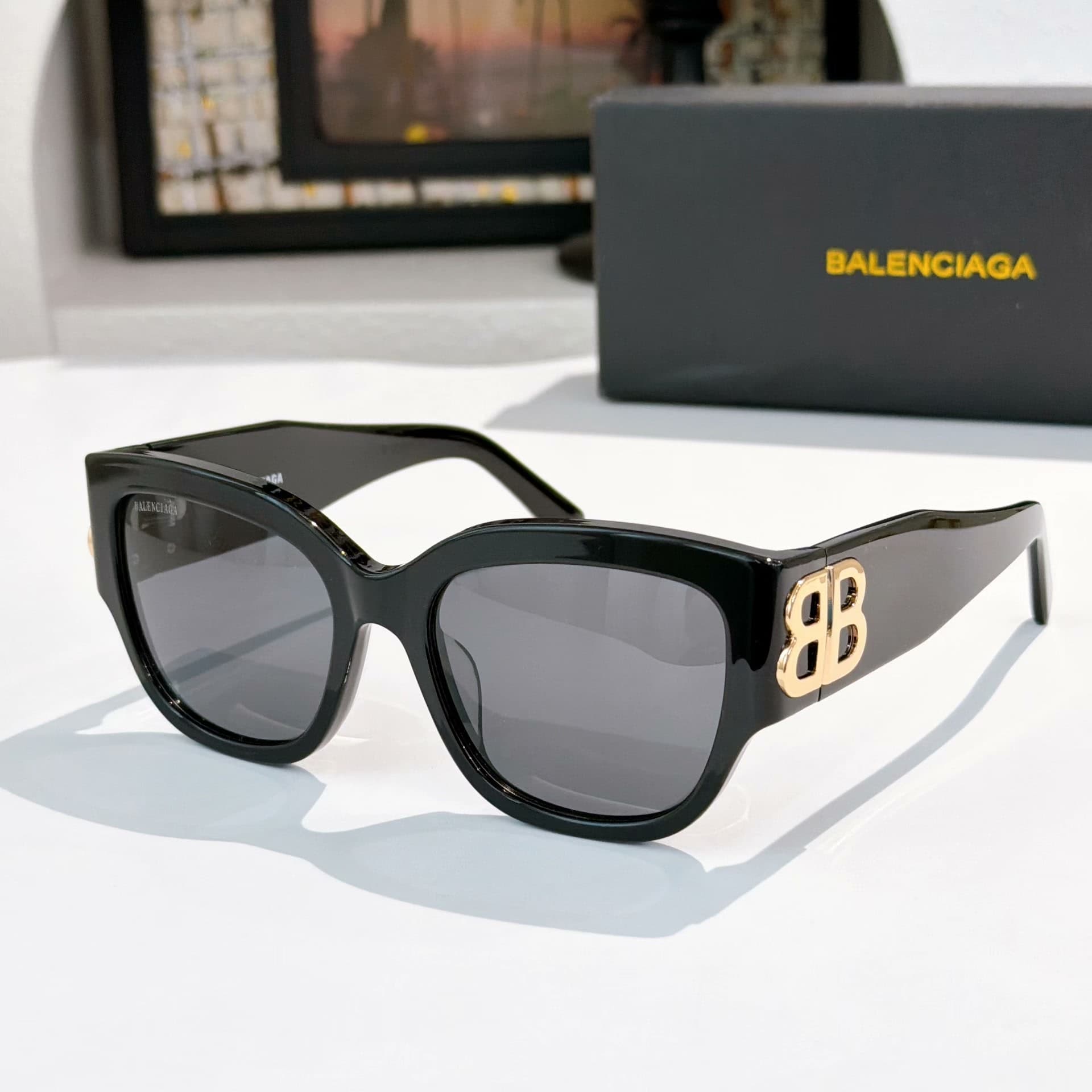 BALENCIAG*Солнцезащитный крем Balenciaga BB0323SK "Кошачий глаз"