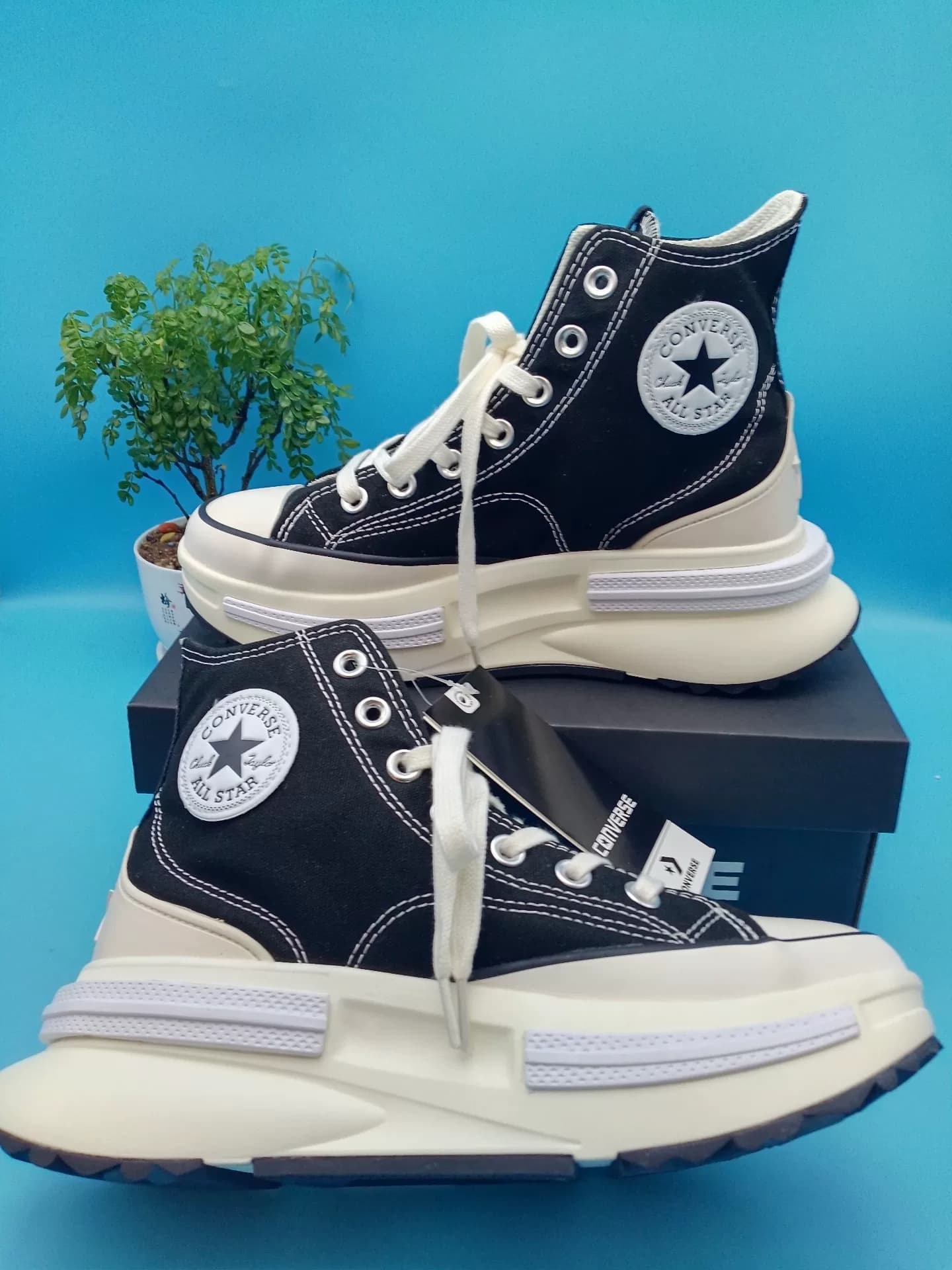 Совершенно новые кроссовки Converse Run Star Legacy C