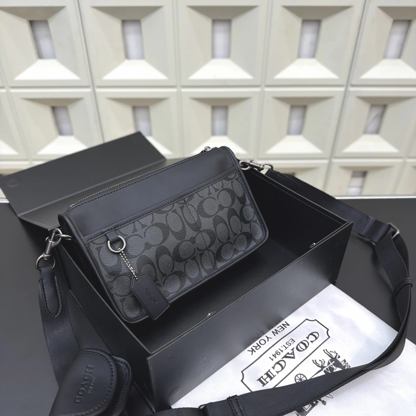 Совершенно новая мужская сумка-мессенджер COACH Heritage "два в одном", классическая для пресбиопии, черная с серым, оригинальная коробка, мешок для…