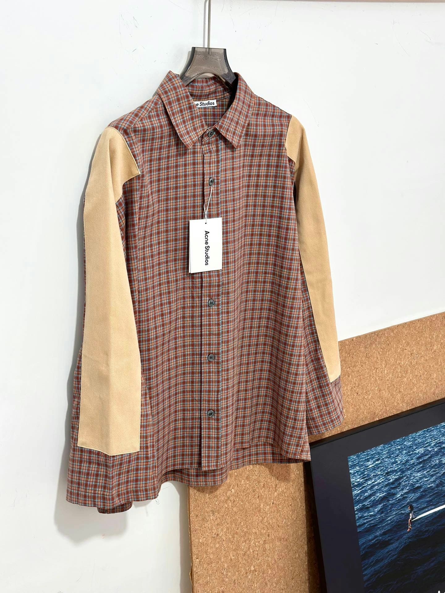 Коричневая рубашка в клетку с нашивками Real shot Acne studios для мужчин и женщин