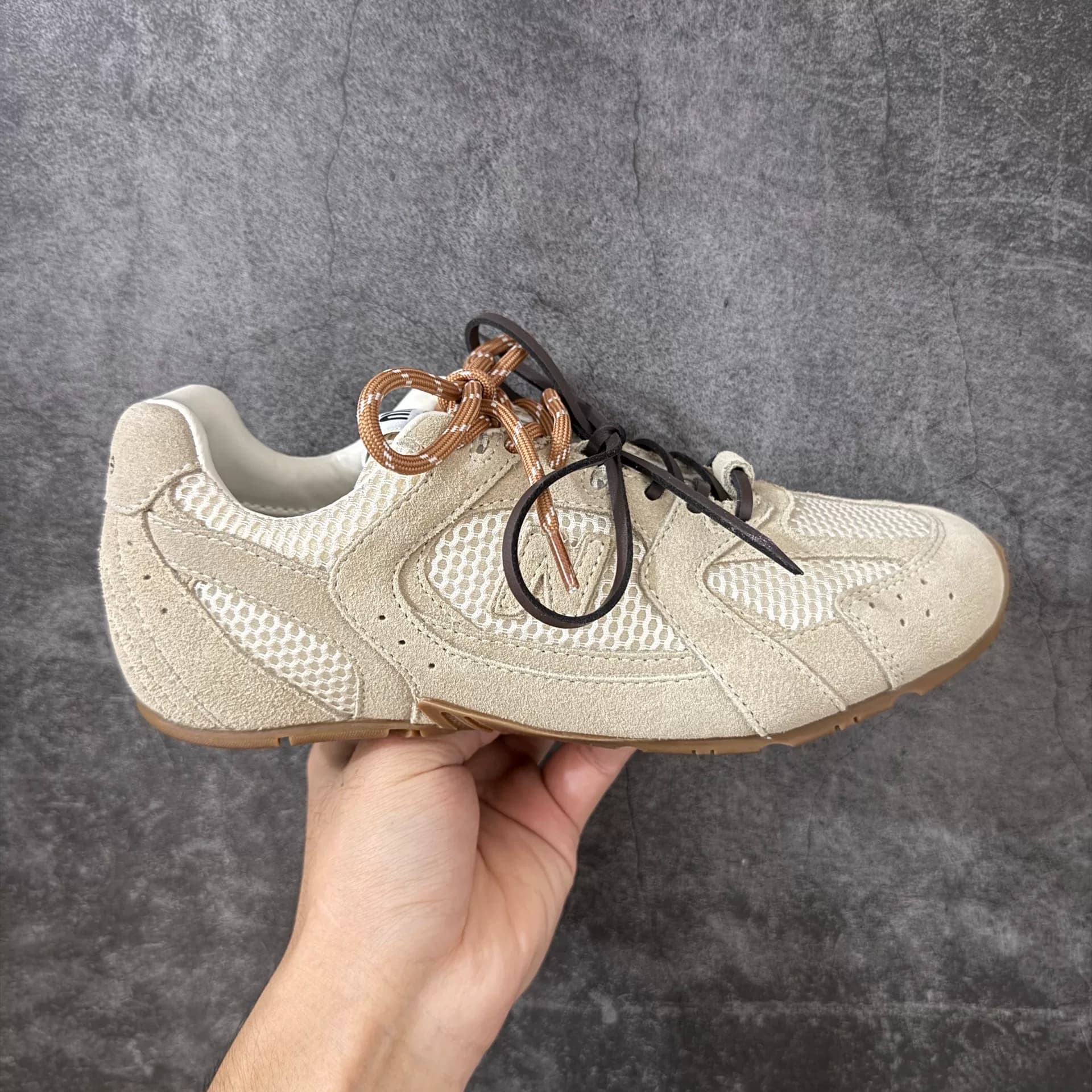 【Протестировано】 Совершенно новый Miu Miu x New Balance
