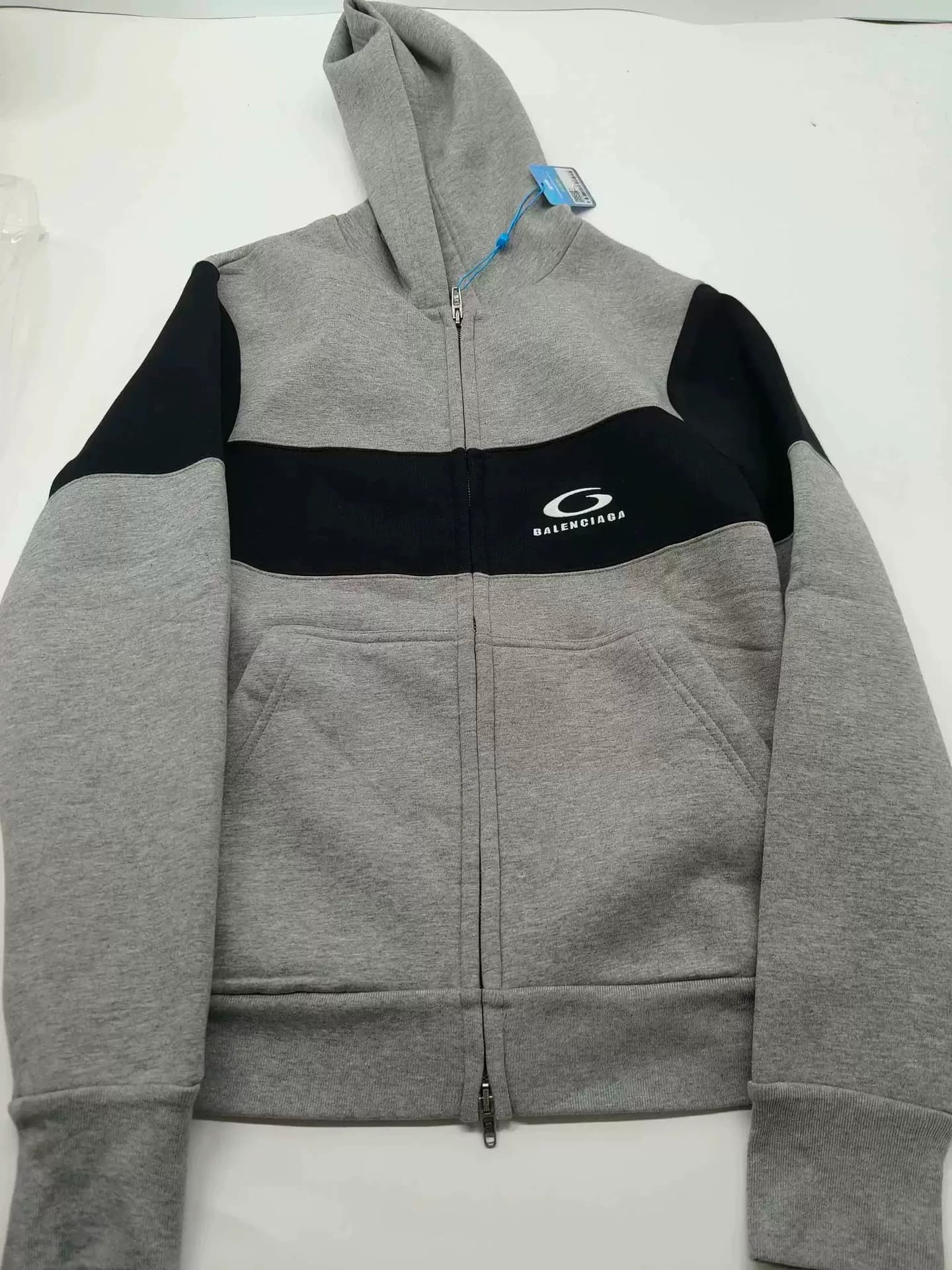 Свитер Balenciaga Balenciaga 25ss с застежкой на молнию с двумя петлями для демонстрации строчки