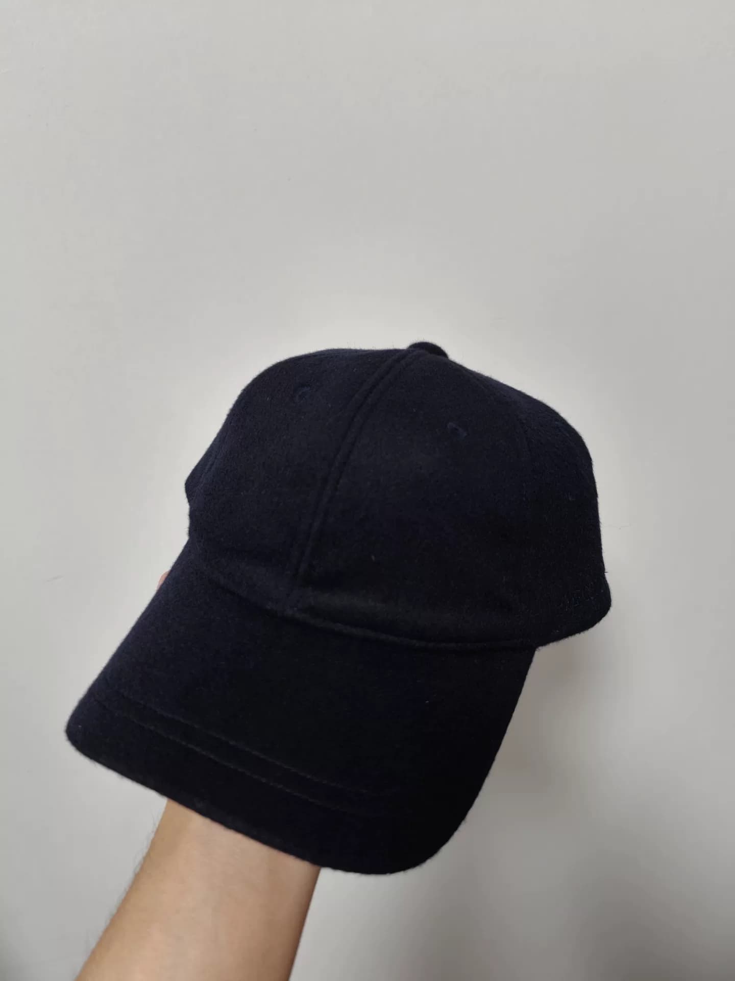 Armani Exchange/Бейсболка из шерсти Armani Cap