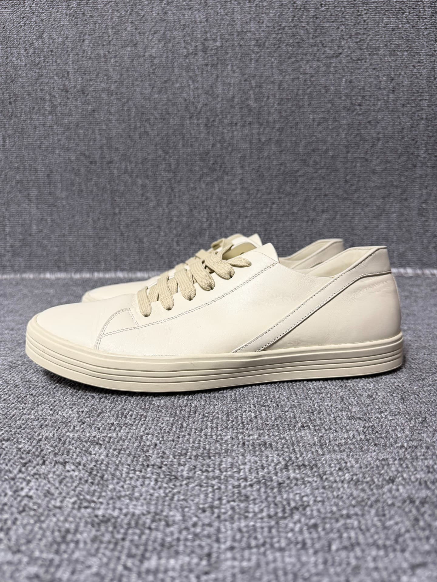 Rick Owens RO main line кожа с мелким логотипом белый 41