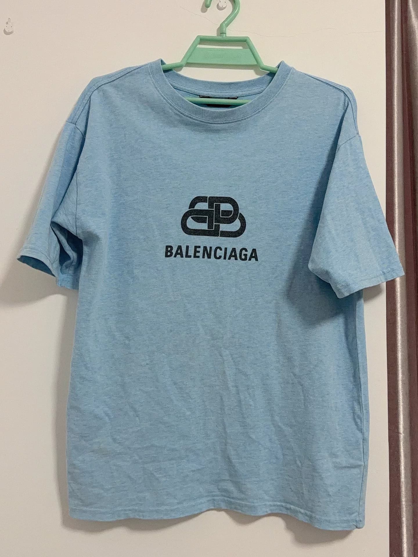 Футболка с короткими рукавами Out of Balenciaga от Balenciaga, один размер, дымчато-голубая, 1:1
