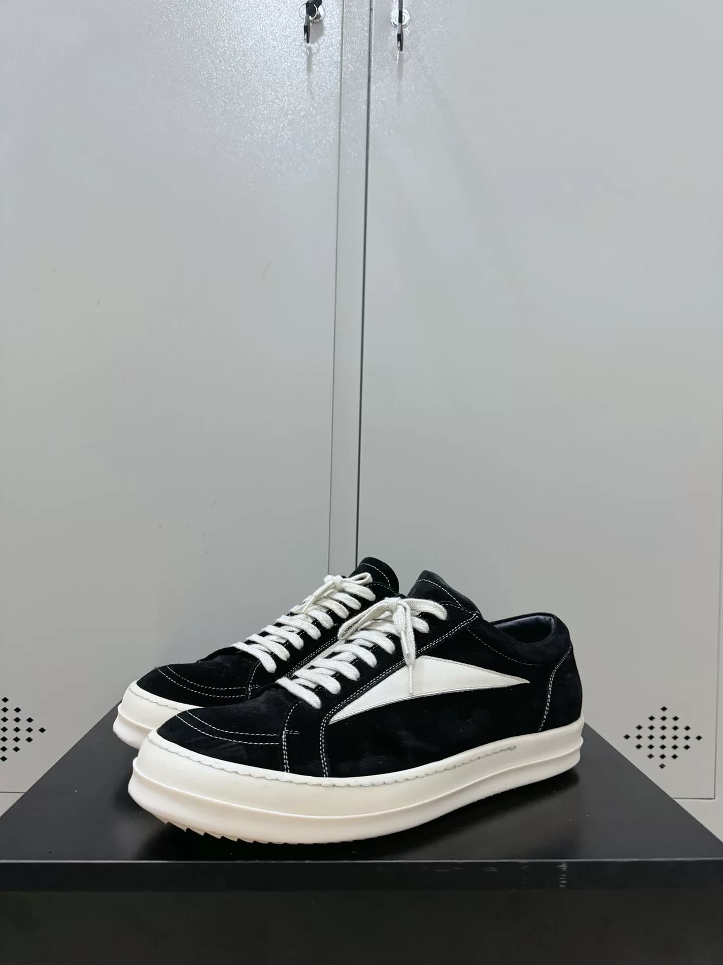Rick Owens main line кожаные замшевые фургоны размер 44 золотой размер 44