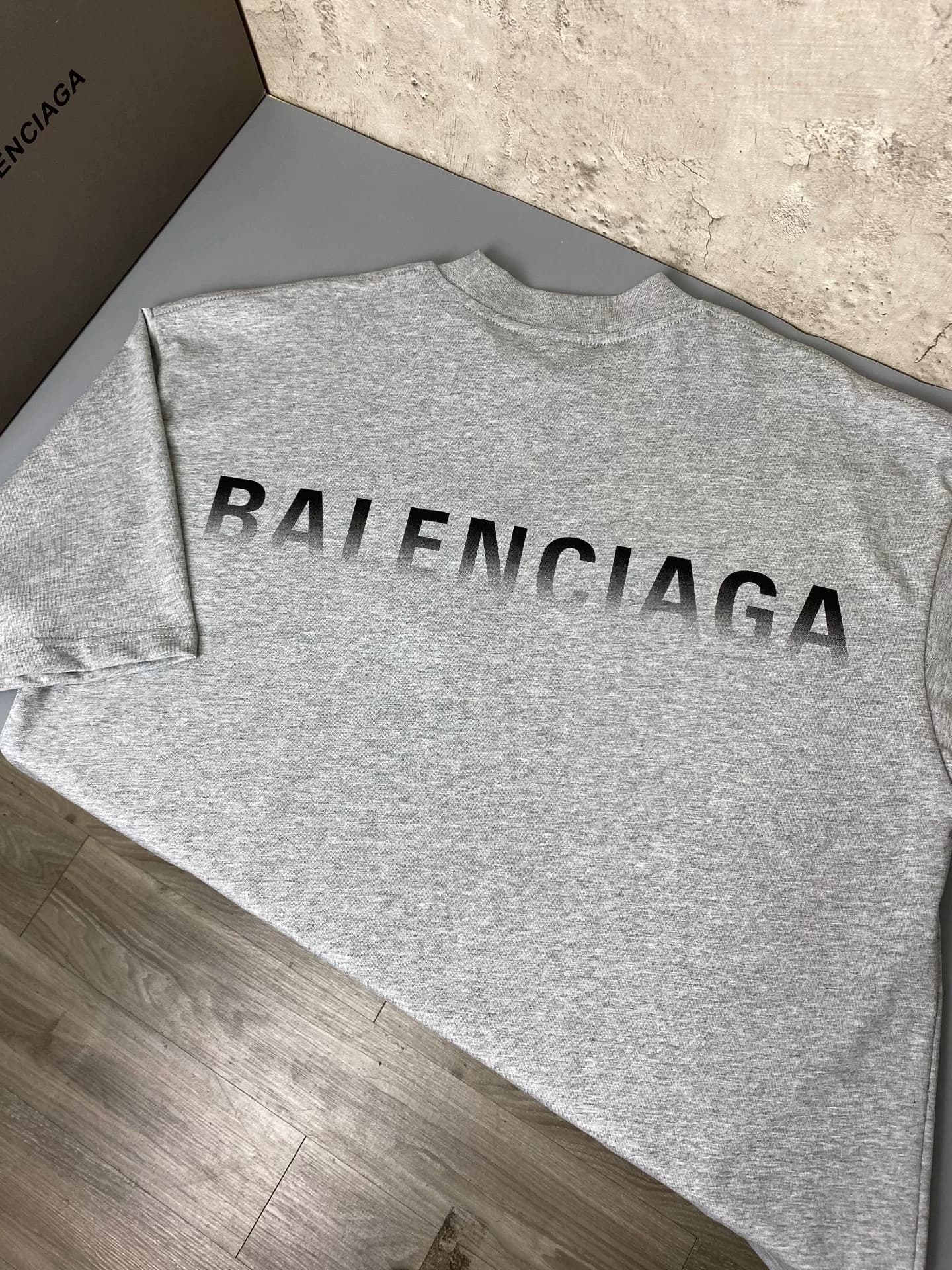 Высококачественная градиентная печать логотипа balenciaga Balenciaga 26ss высшего качества