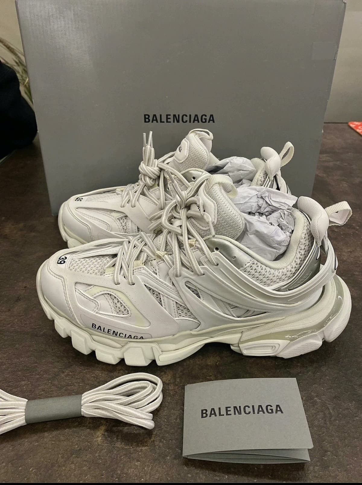 Balenciaga Баленсиага - три поколения мужской обуви