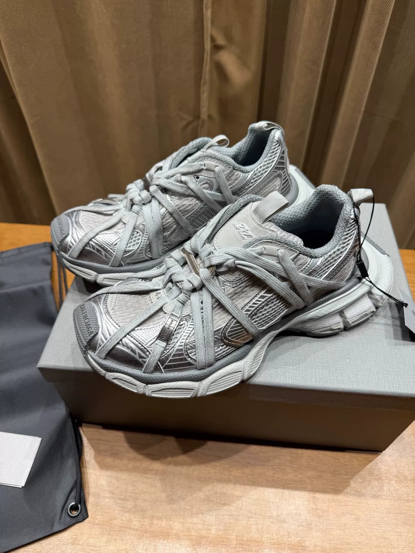 Обувь Balenciaga Balenciaga 3XL old daddy для мужчин и женщин