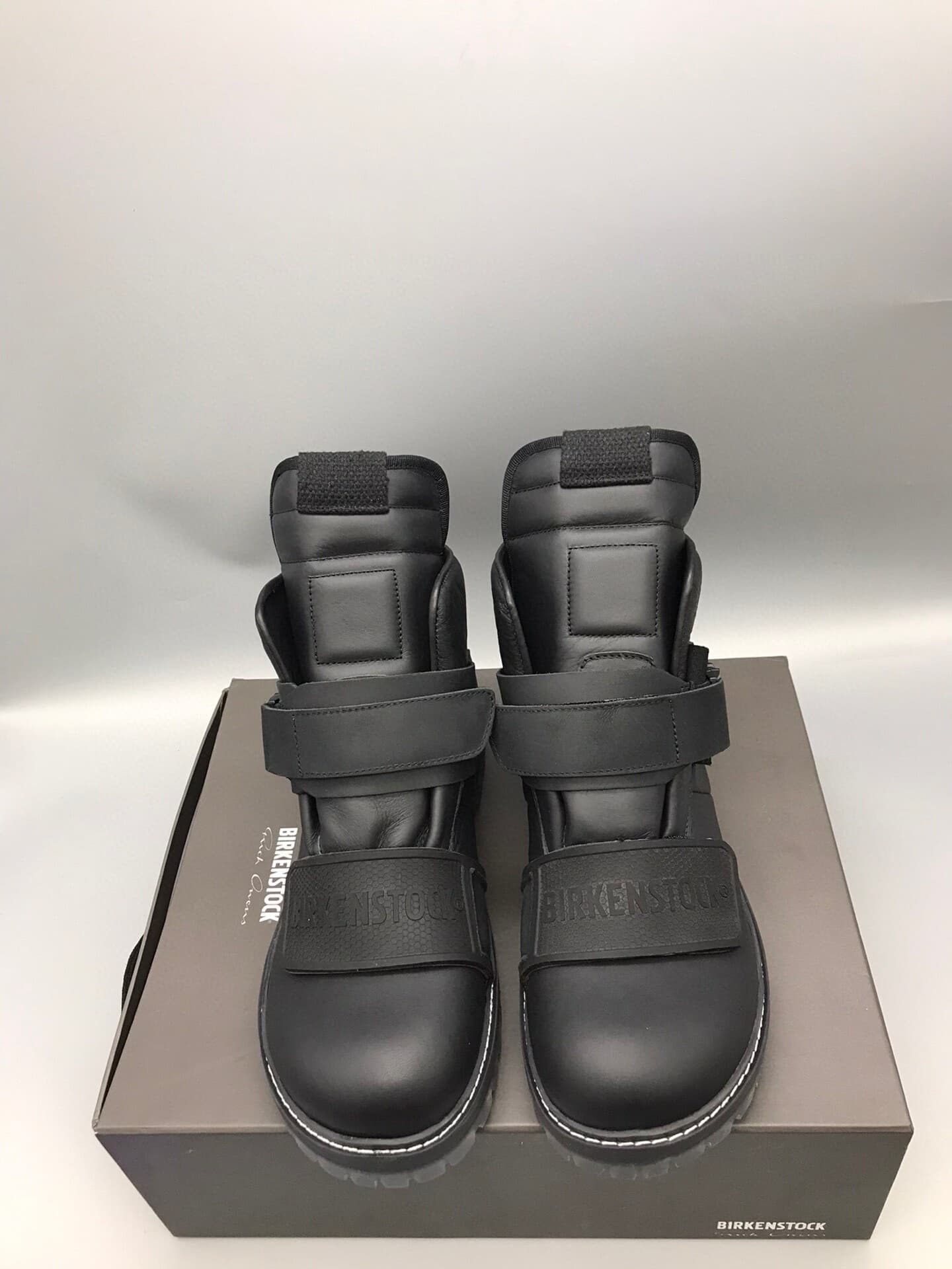 Высококачественная кобрендинговая продукция Rick owens от birkenstockRo