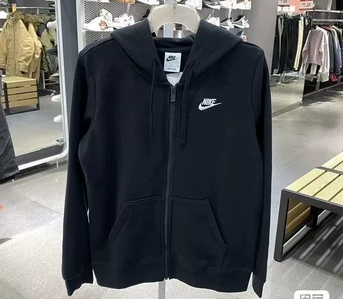 Черный свитер Nike с капюшоном, специальная распродажа!Совершенно новая бирка полностью упакована, и все три стандарта совпадают