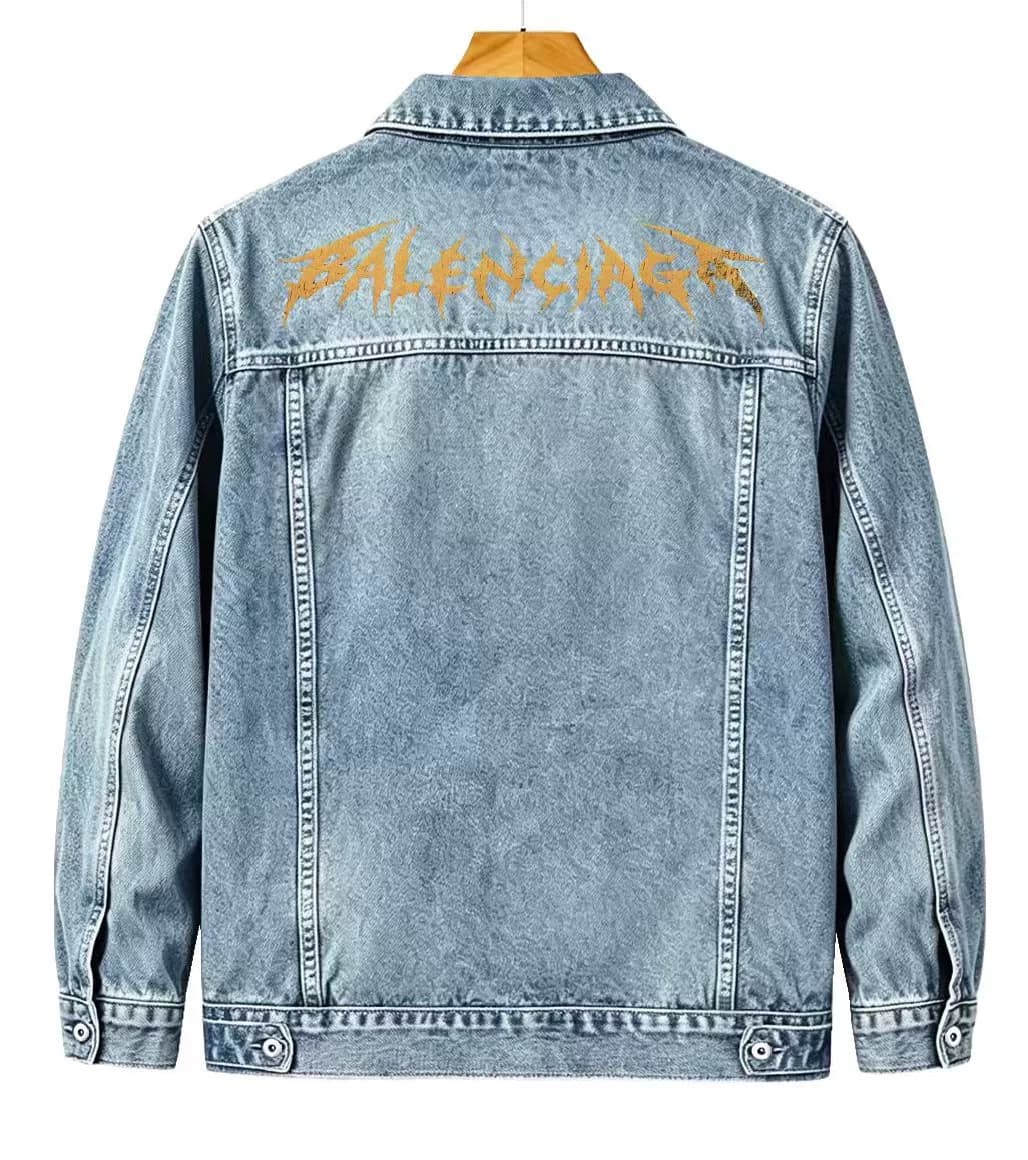Стиранная джинсовая куртка Balenciaga от Balenciaga Heavy Industry