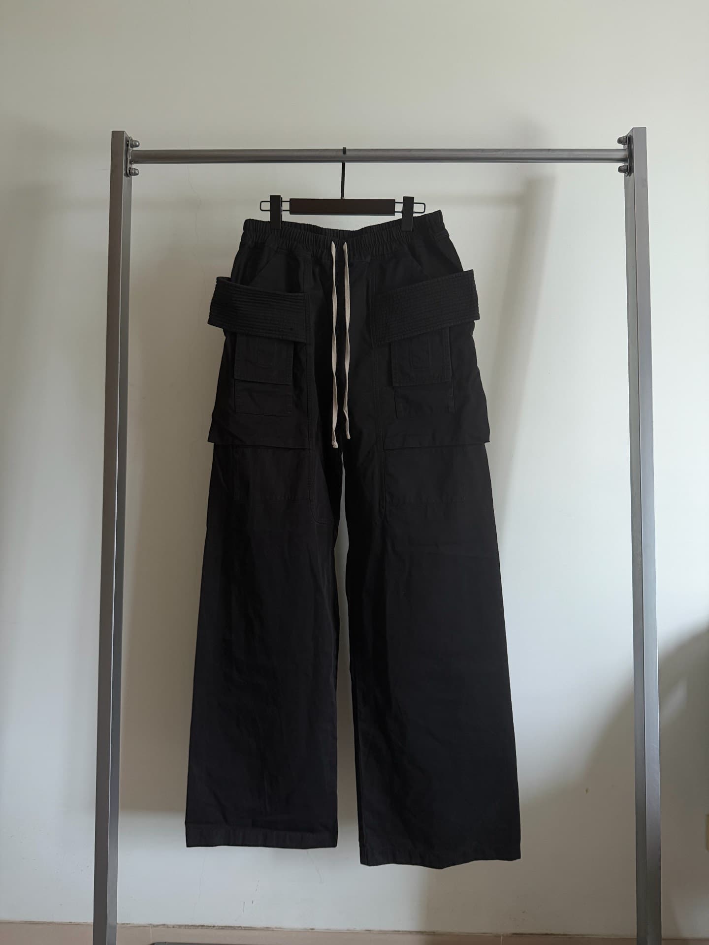 Материал Rick Owens Drkshdw 25FW TW с широкими ножками