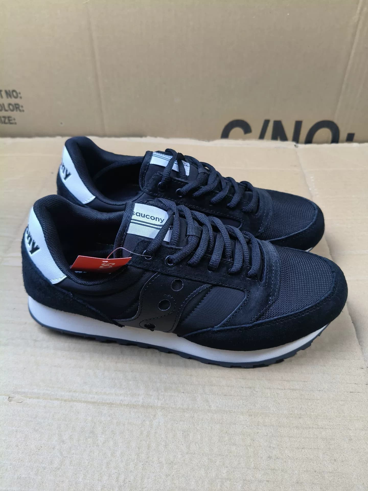 Совершенно новые оригинальные кроссовки Saucony JAZZ в стиле ретро,