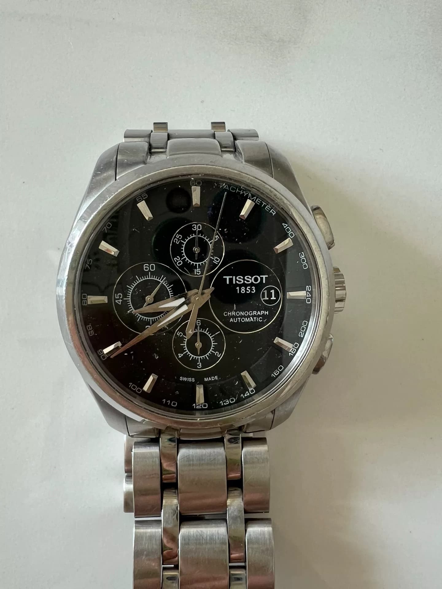 Мужские часы Tissot были приобретены в обычном магазине Tissot в Цим Ша Цуй, Гонконг, по цене 7900 долларов на момент покупки.Легкие и незначительные…