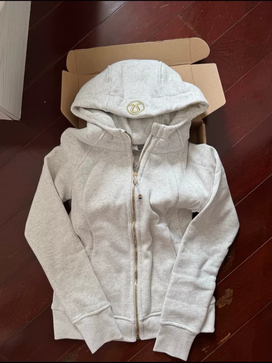 lululemon серия Lululemon Scuba с полной застежкой-молнией