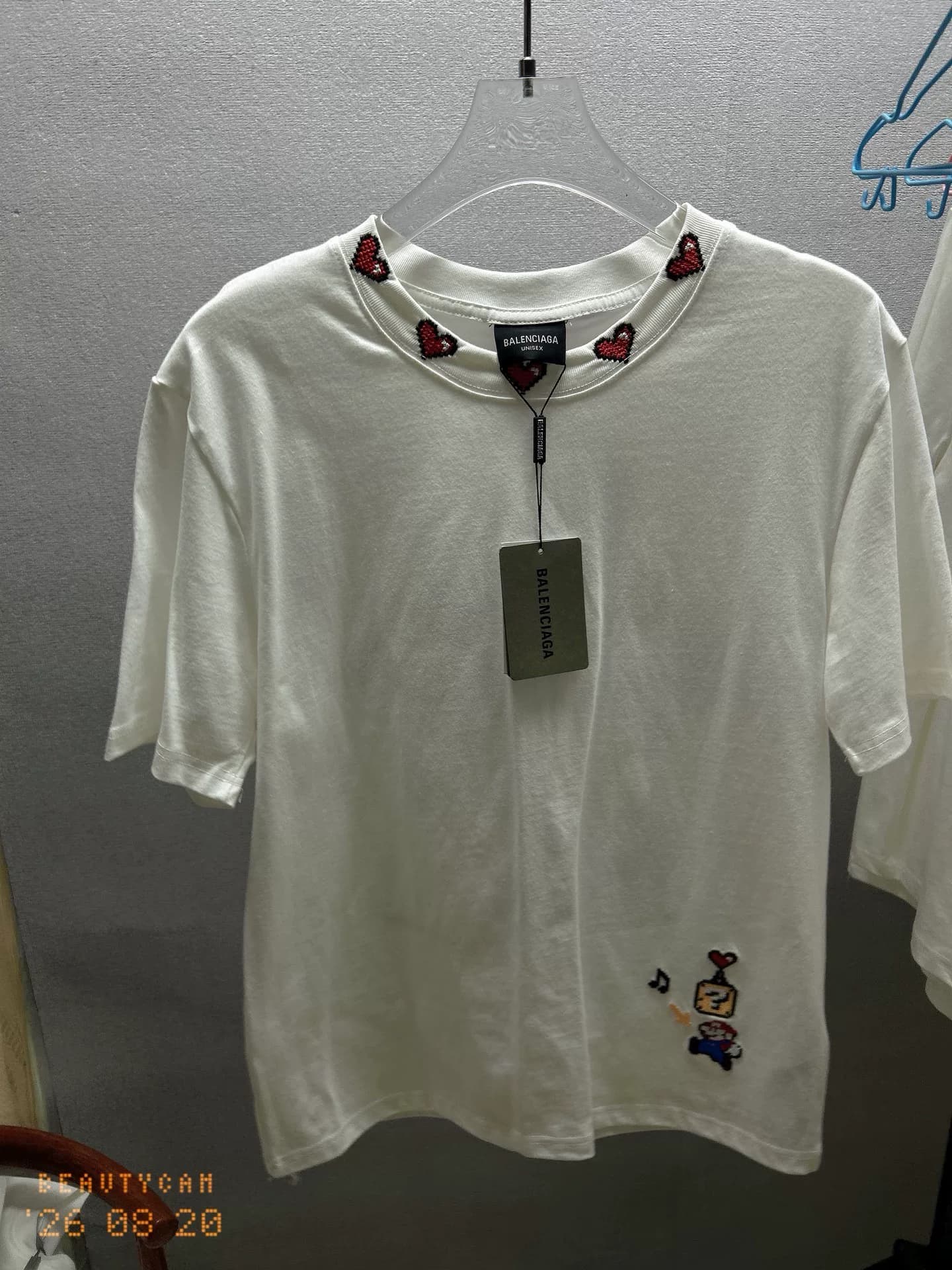 Абсолютно новая футболка с короткими рукавами от Balenciaga Mario, белая, с биркой, соответствует трем стандартам, не ношенная,