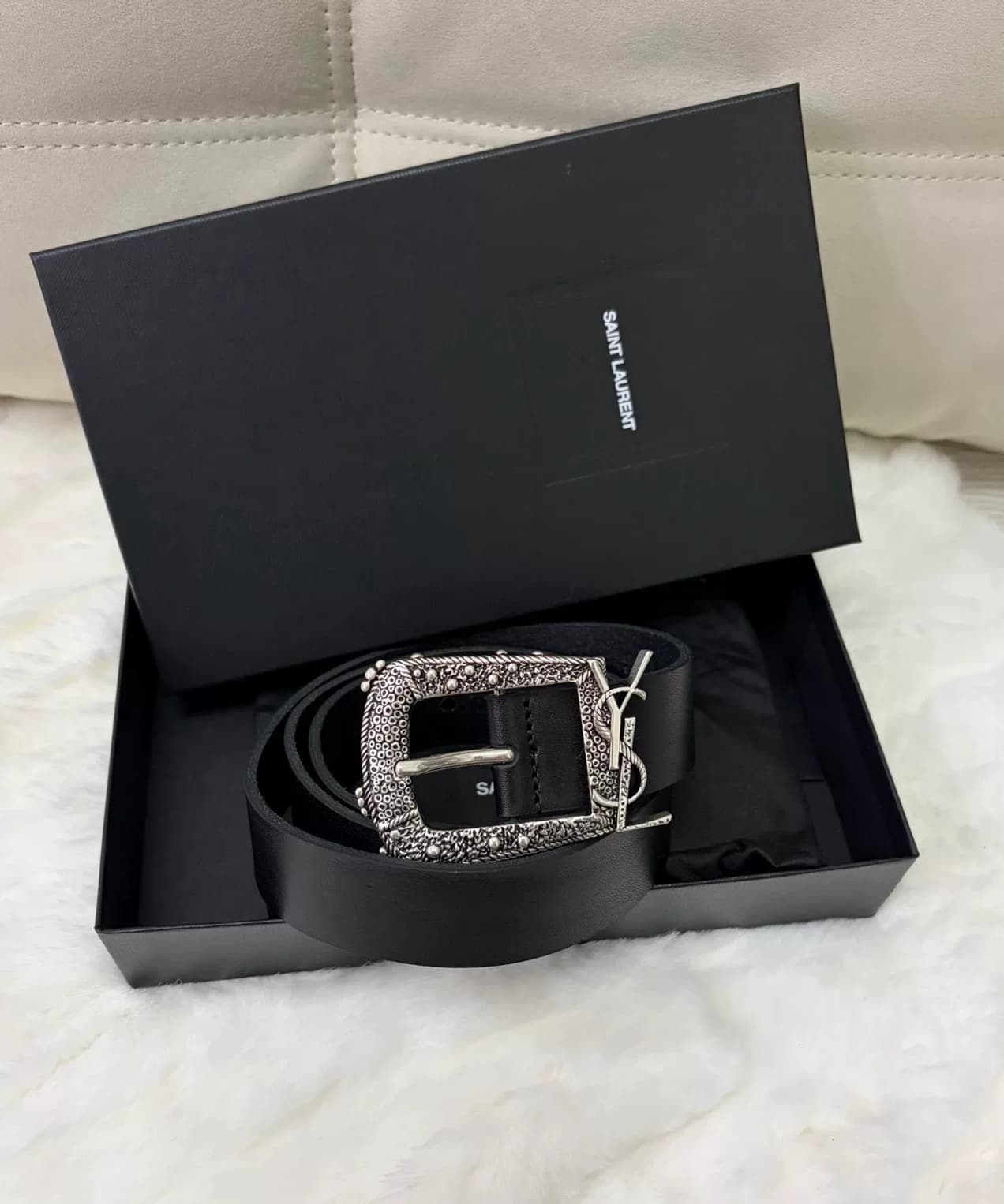 Совершенно новый подлинный пояс Saint Laurent от Saint Laurent