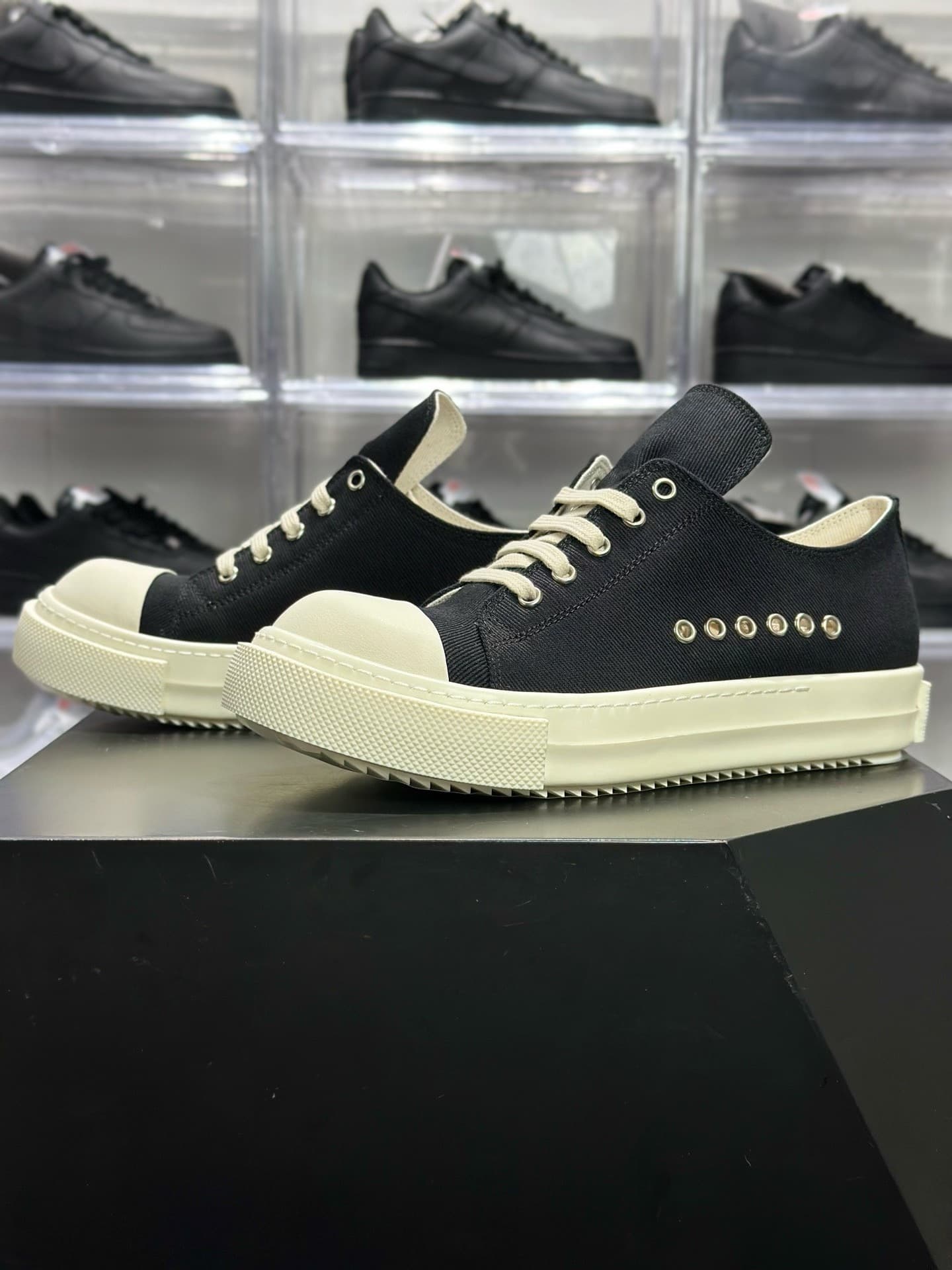 Кроссовки Rick Owens Drkshdw серии Rick Owens с круглой головкой