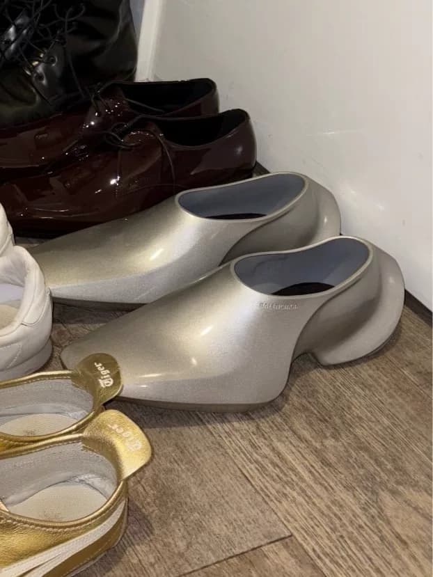 Космические туфли Balenciaga от Balenciaga