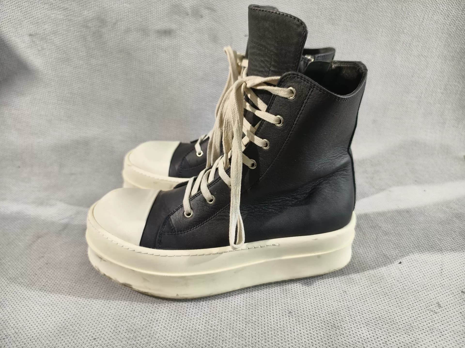 Мужские кеды converse большого размера 42 из натуральной кожи с высоким берцем от Rick owens main line, которые обязательно нужно приобрести