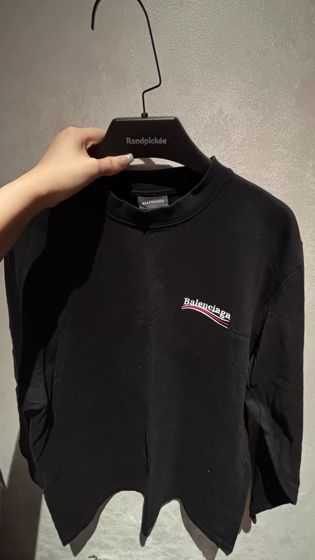Вышитое платье Balenciaga xs с длинными рукавами, надетое один раз