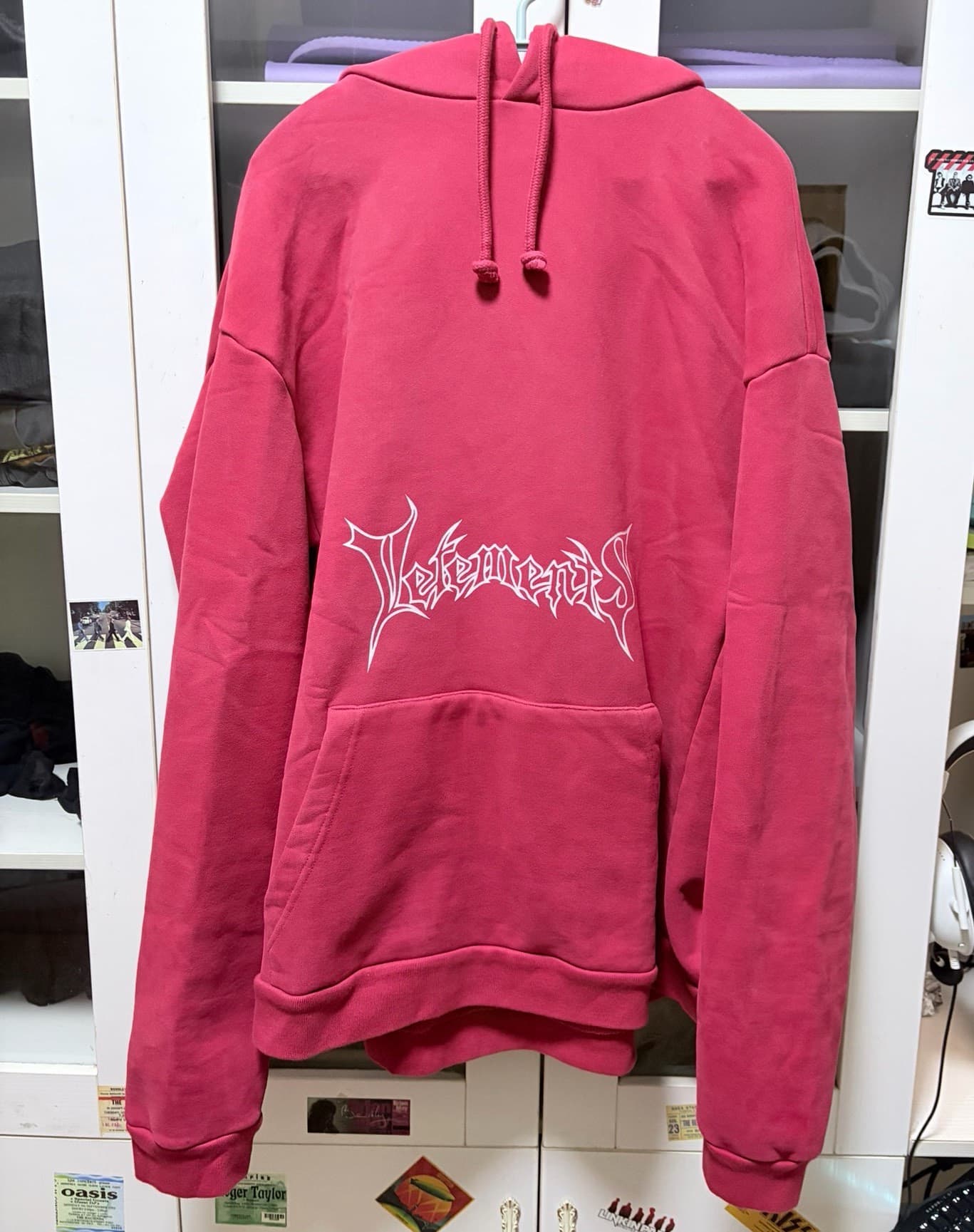 выставка red wave Vetements VTM 2017 Se