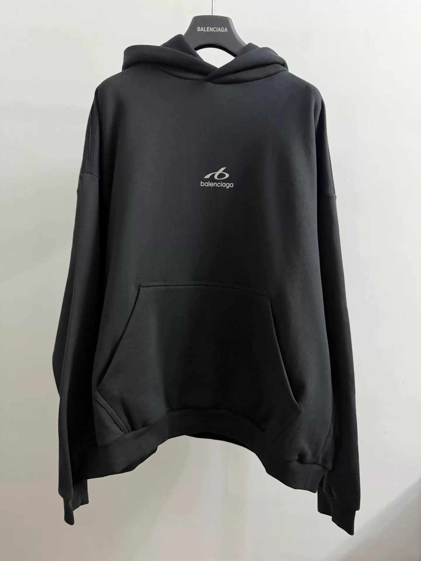 Абсолютно новая светоотражающая толстовка Balenciaga 26ss с логотипом logo3m