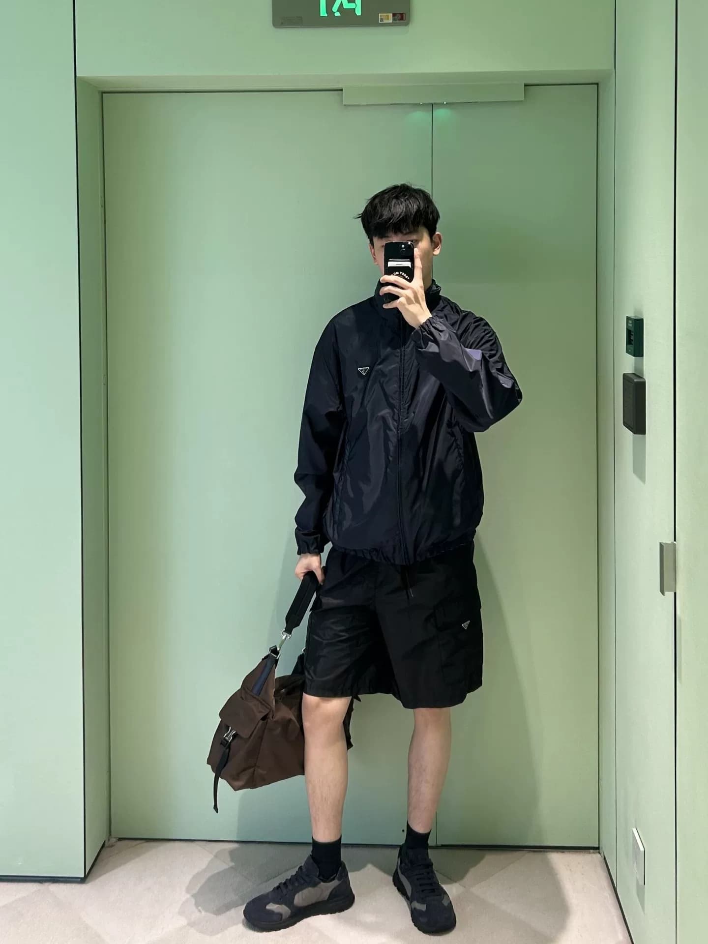 Мужская двусторонняя куртка из переработанного нейлона Prada 26, совершенно новая