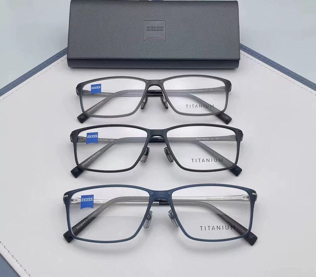 Совершенно новая рама из чистого титана Zeiss ZS-75008