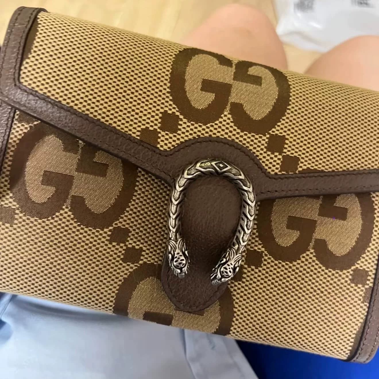 Сумка на цепочке Gucci Dionysus Dionysus бежевого цвета для пресбиопии