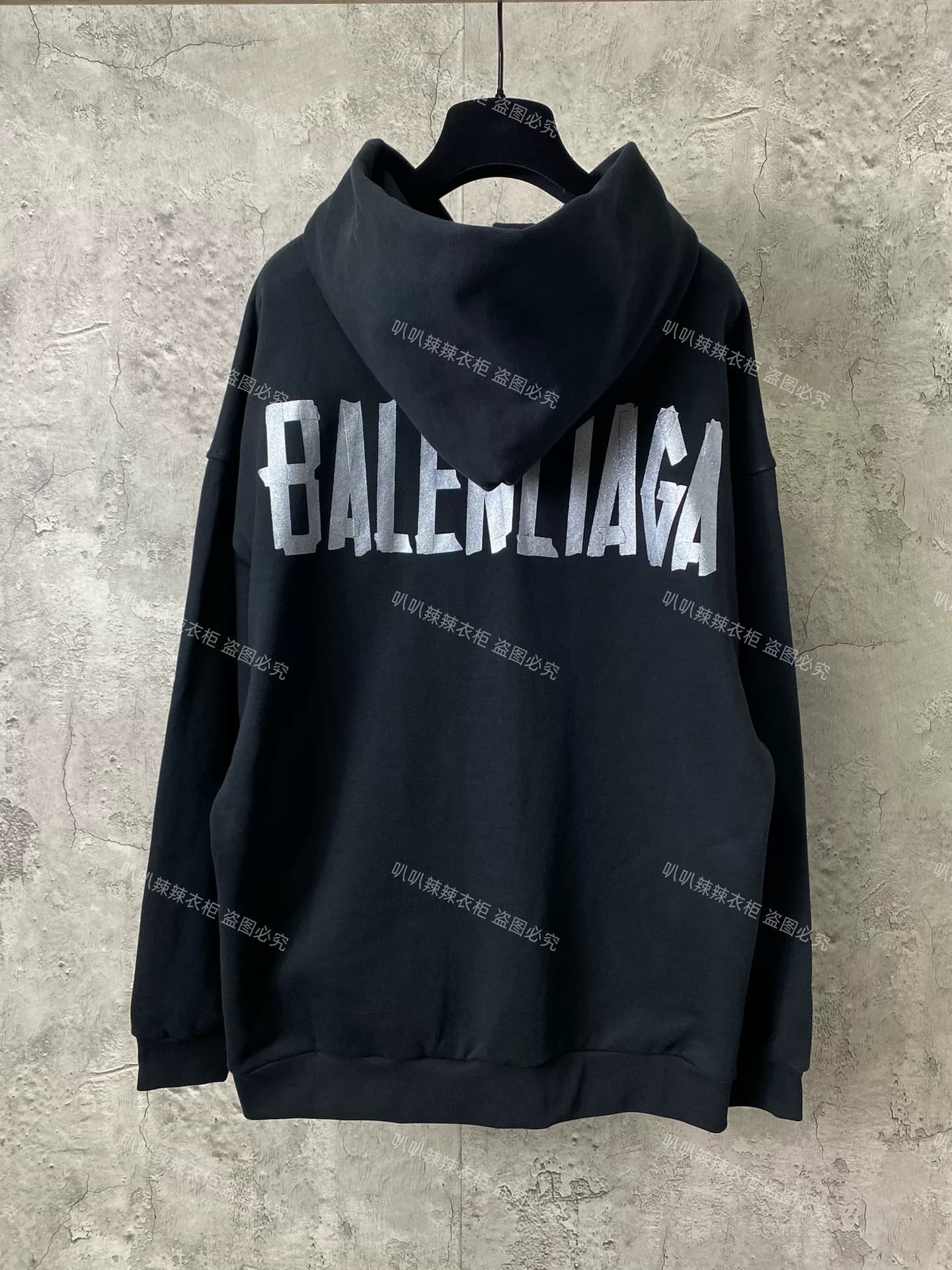 Свитер с капюшоном из топовой коллекции rammed goods Balenciaga Balenciaga 26FW с серебристой лентой