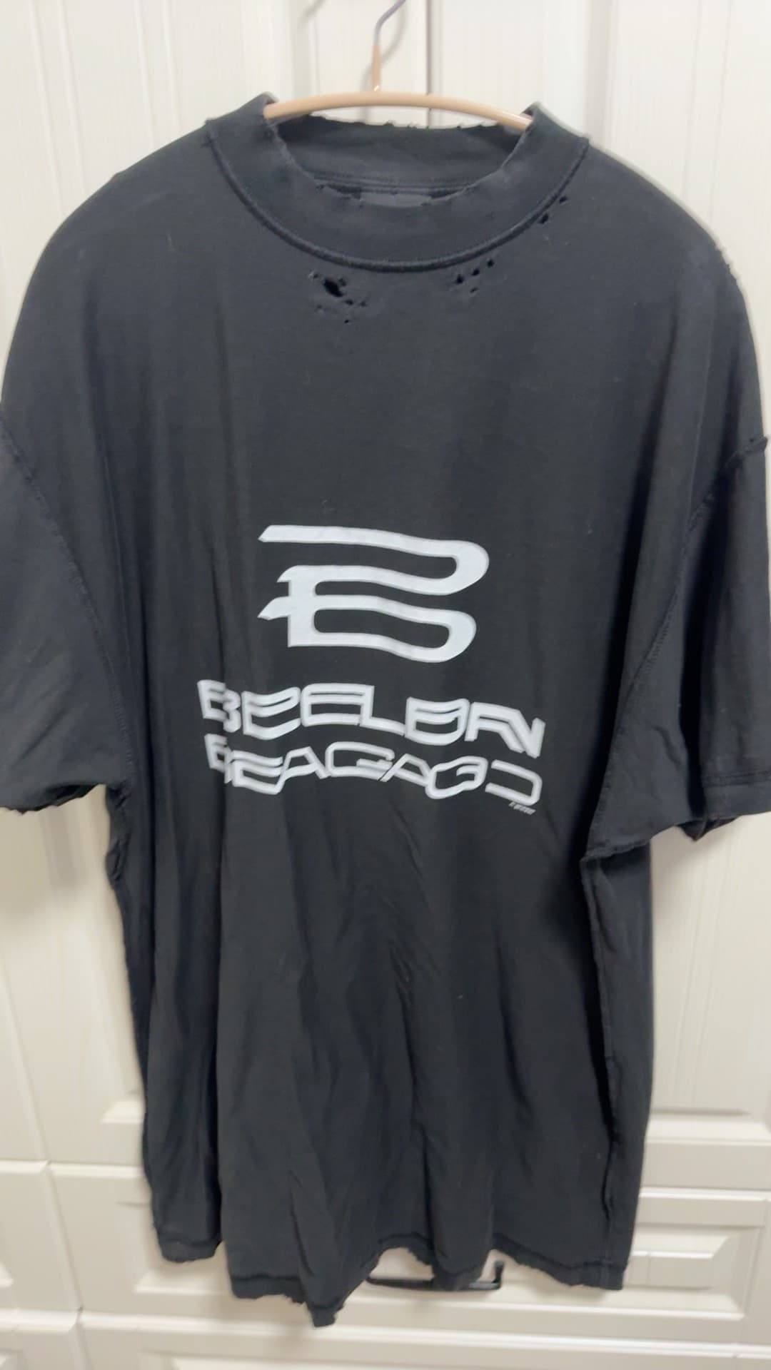 Произведено компанией Tequila +balenciaga +Balenciaga +blcg+ gray reverse.