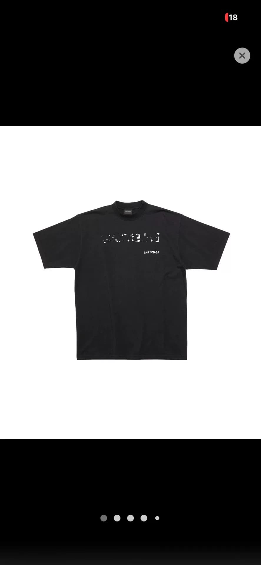 Короткий рукав от Balenciaga