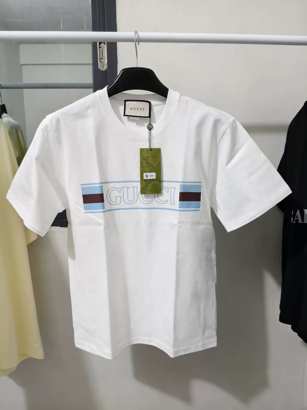 Футболка с коротким рукавом и принтом от бренда GUCCI Gucci design sense tide