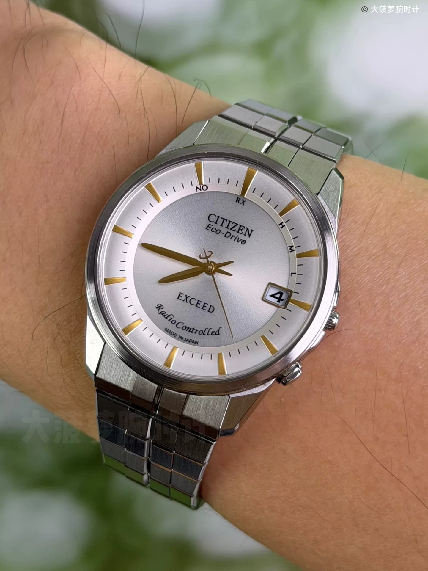 Мужские часы Citizen EX Photokinetic ultra-thin radio meter H113 с фотокинетическим ультратонким радиометром
