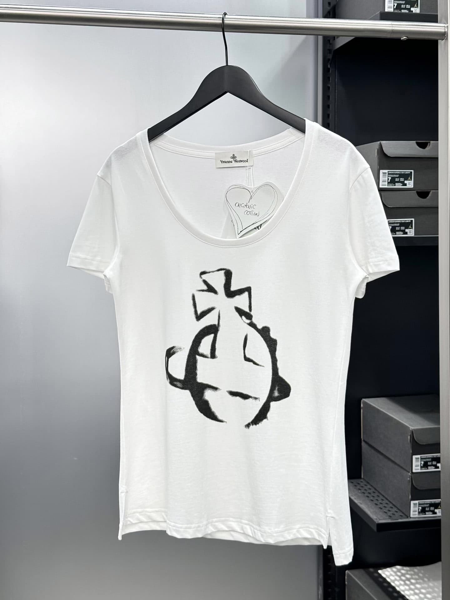 Логотип Vivienne Westwood FW24 West