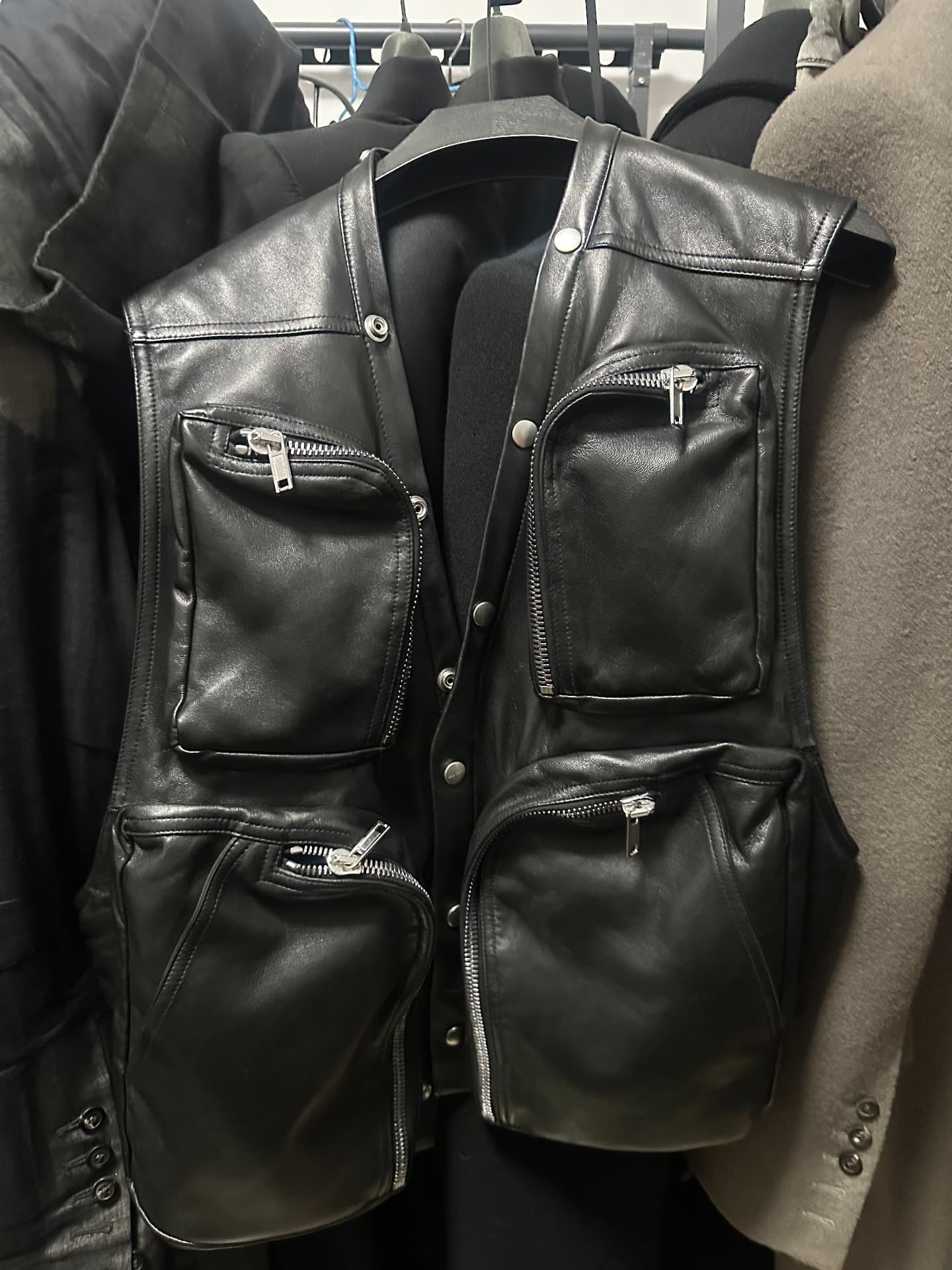 Демонстрационный жилет RICK OWENS FW24 show style|из выстиранной овчины