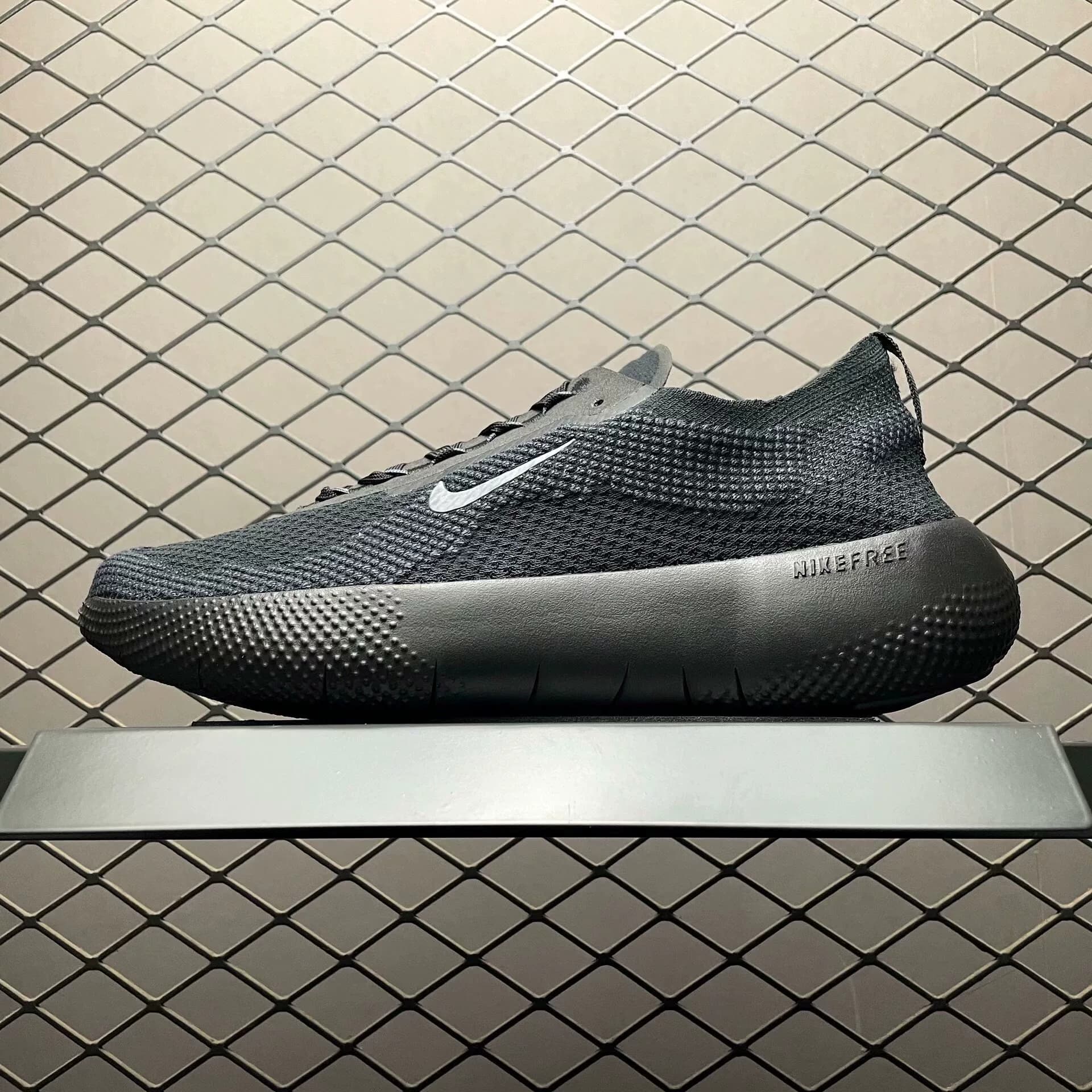 Кроссовки Nike Free 2025 для бега на босу ногу, черные, в цвет Samurai, абсолютно новые, с коробкой, все размеры