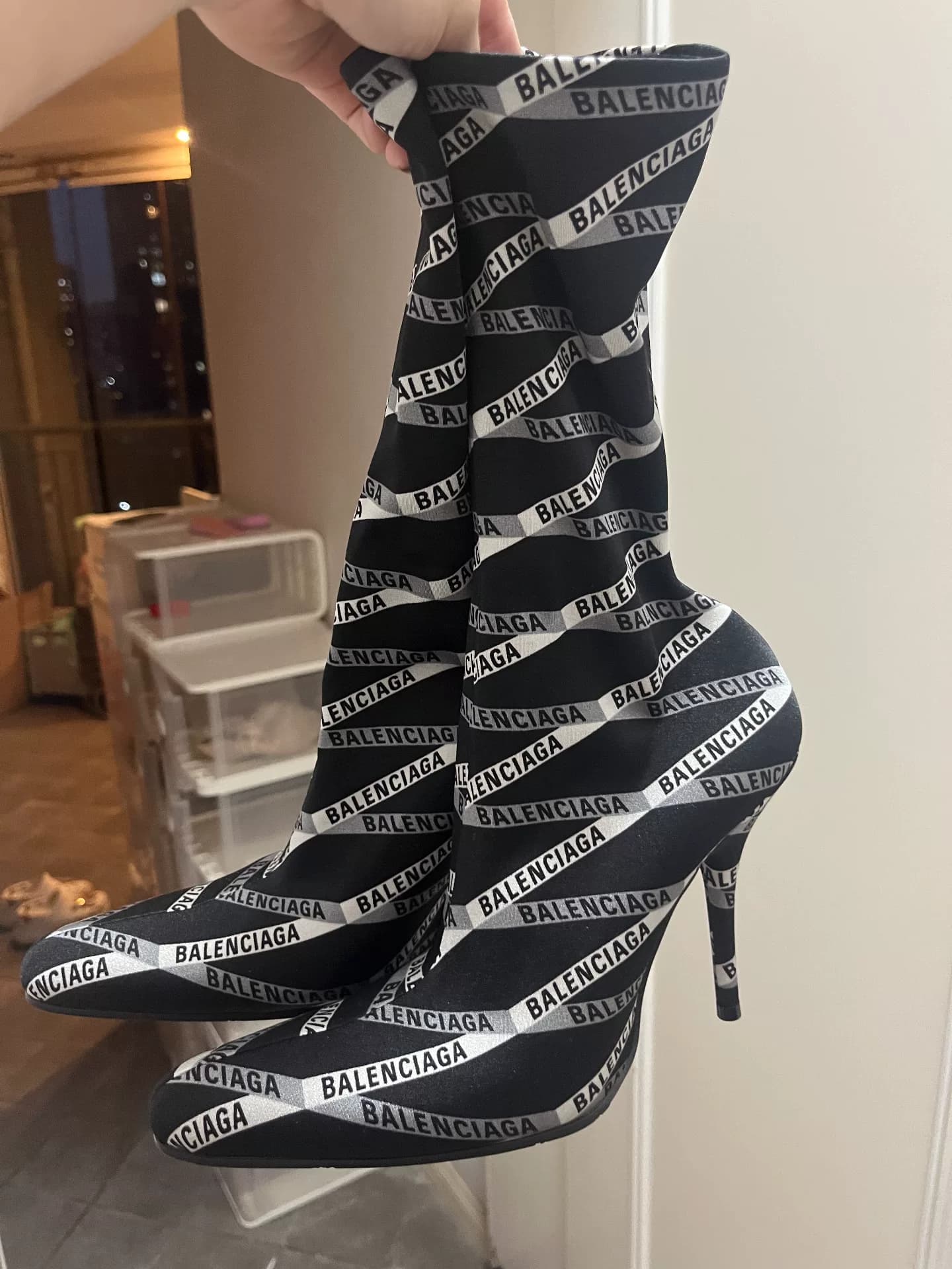 Balenciaga Баленсиага, совершенно новые аутентичные ботинки на шнуровке, размер 36