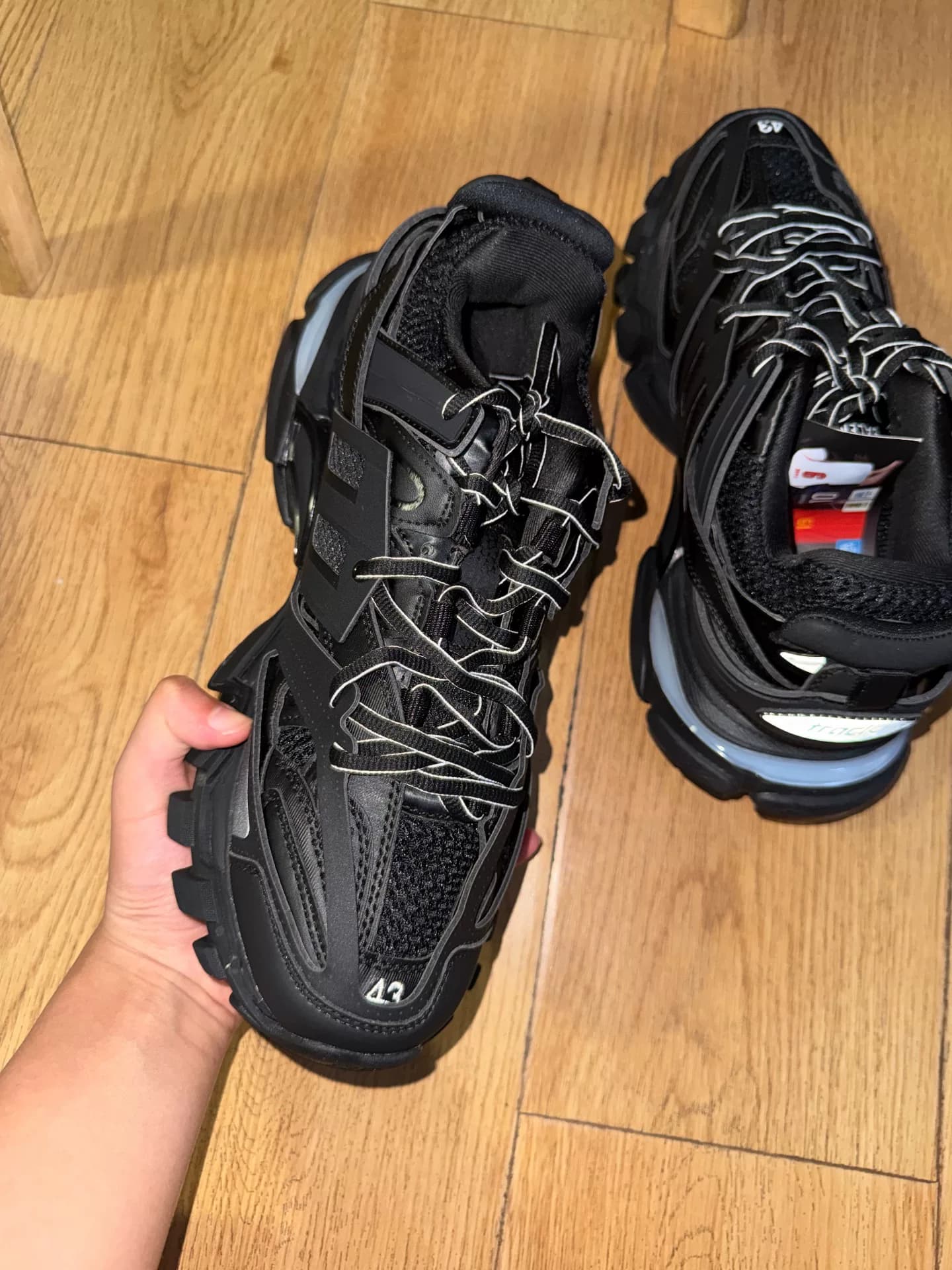 Совершенно новые оригинальные кроссовки Balenciaga Track black daddy, размер 43, не ношеные, особого цвета