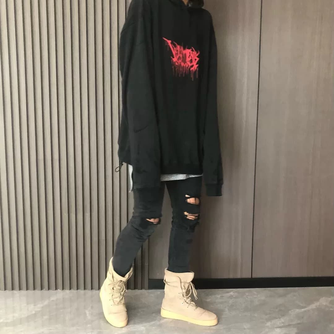 черный свитер vetements Witt Meng 18 blood drops нестандартной длины с высокой талией