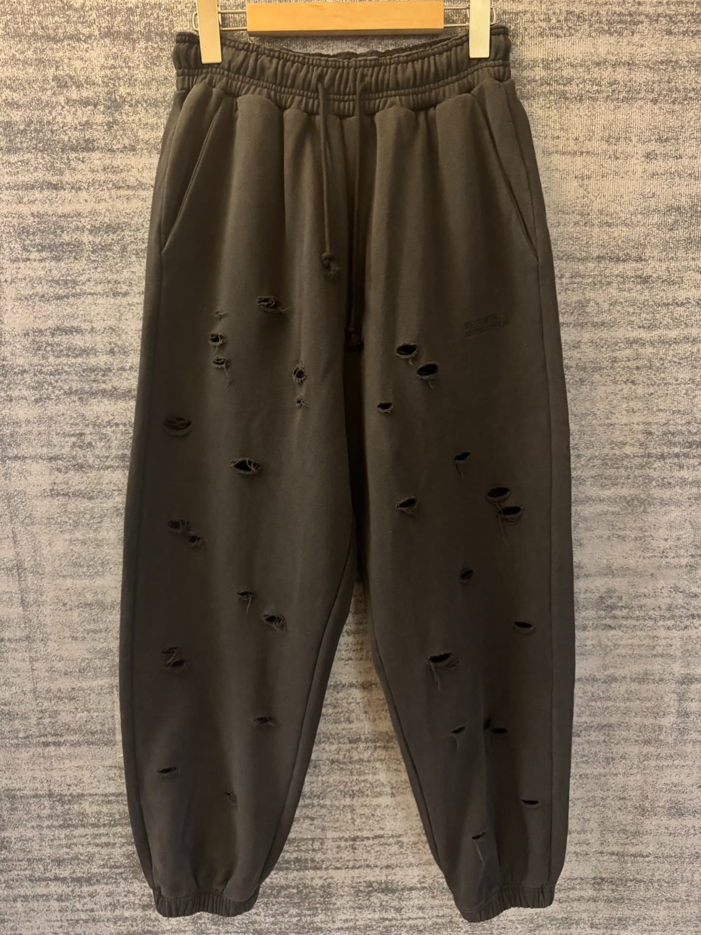 Плотные защитные брюки Vetements high-gram.Черно-серый размер S, рекомендуется носить людям весом до 150 кг